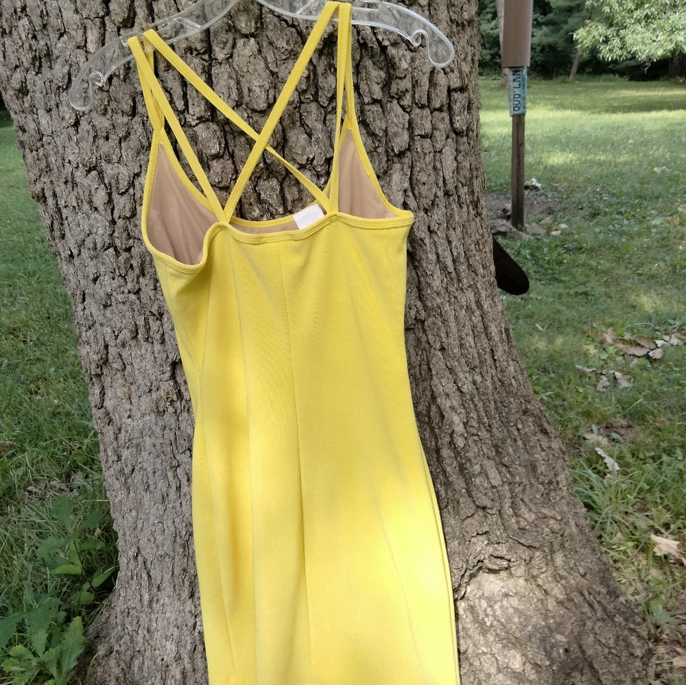 ⬇️ Price Drop!⬇️ Hugo Buscati Knit Dress in size S - Picture 2 of 5